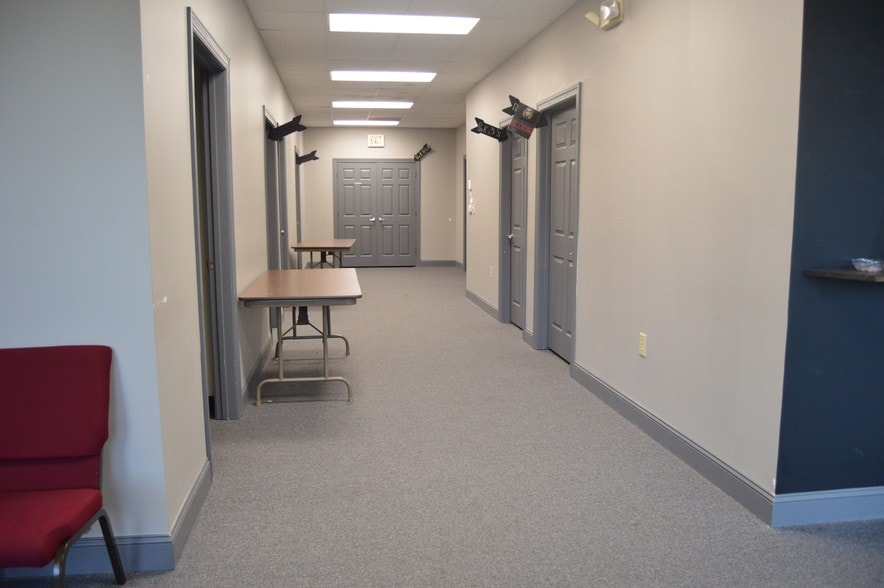 More Photos Of 34 Oleander Dr, Clayton General Retail For Lease