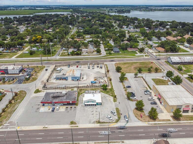 More Photos Of 275 S Lake Shore Way, Lake Alfred Restaurant For Sale