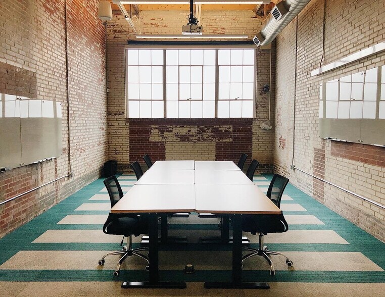 More Photos Of 3121 Broadway St, Paducah Storefront Retail Office For Sale