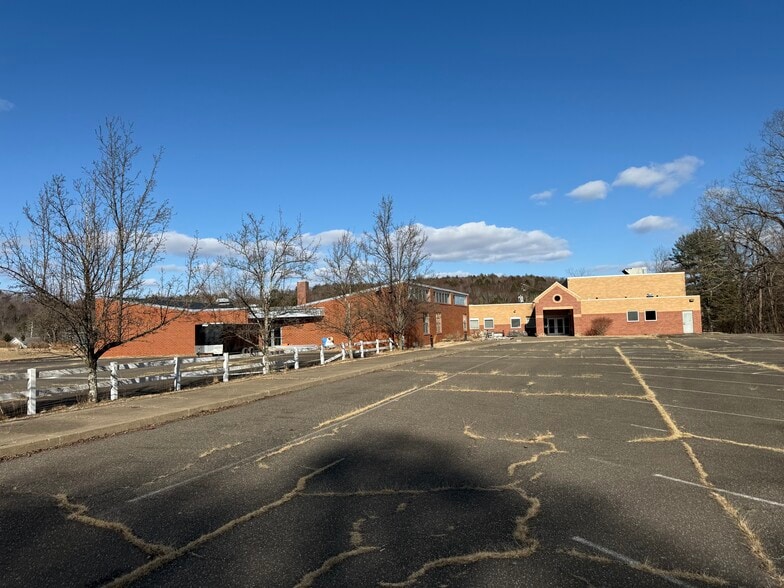 More Photos Of 635 Sutton Creek Rd, Harding Schools For Sale