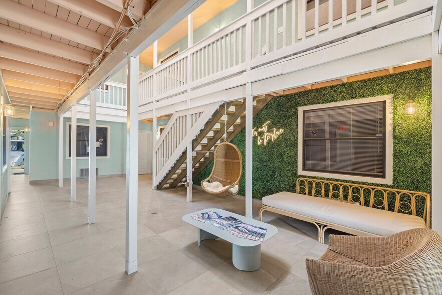 Primary Photo Of 3444 Marinatown Ln, North Fort Myers Office For Lease