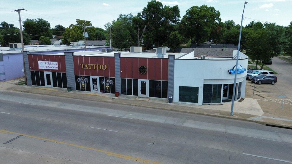 More Photos Of 1715-1721 W Berry St, Fort Worth Storefront Retail Office For Sale