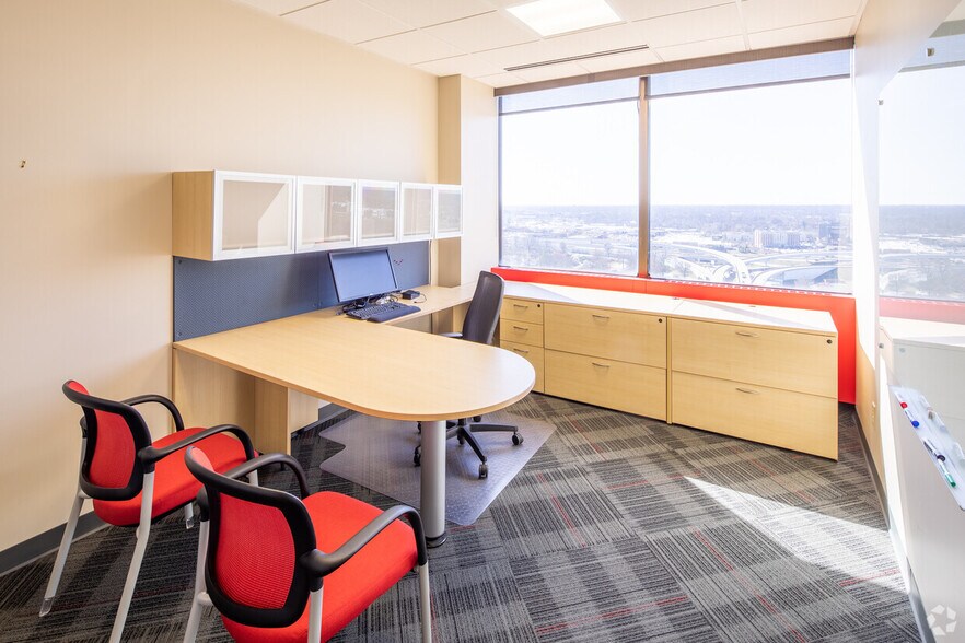 Primary Photo Of 1034 S Brentwood Blvd, Clayton Coworking Space