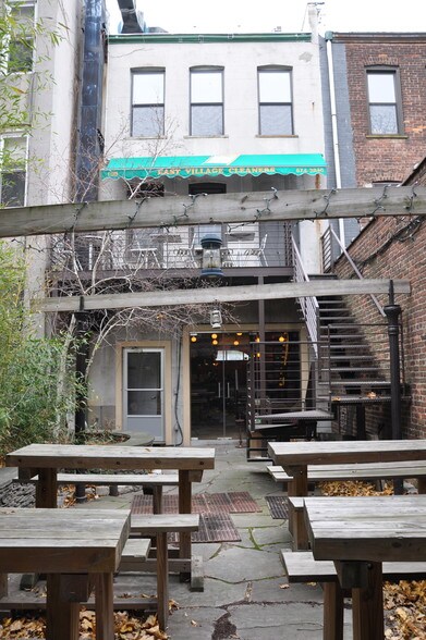 More Photos Of 5909 71st Ave, Ridgewood Restaurant For Lease