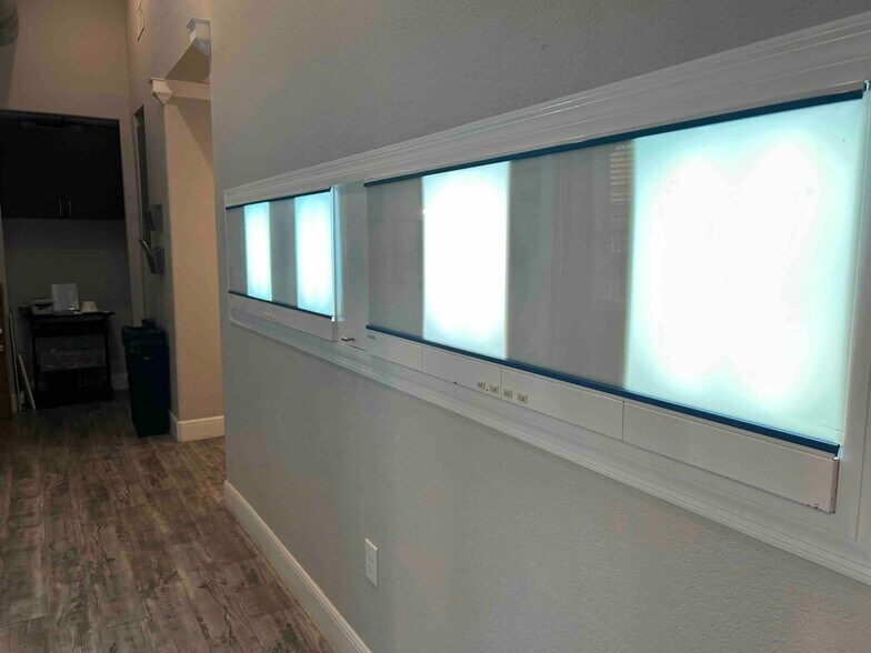 More Photos Of 7148 Trail Lake Dr, Fort Worth Medical For Sale