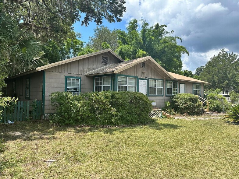 More Photos Of 919 NW 23rd Ave, Gainesville Office Residential For Sale