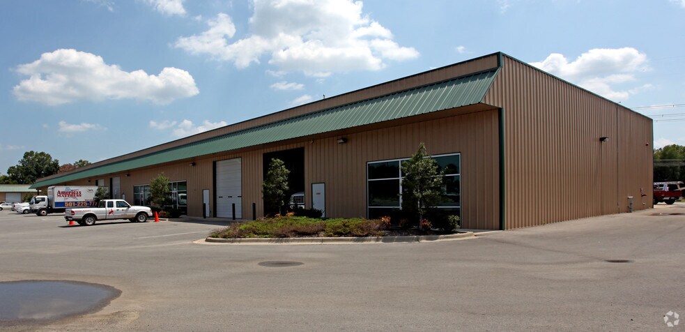 More Photos Of 11419 Stagecoach Rd, Little Rock Warehouse For Lease