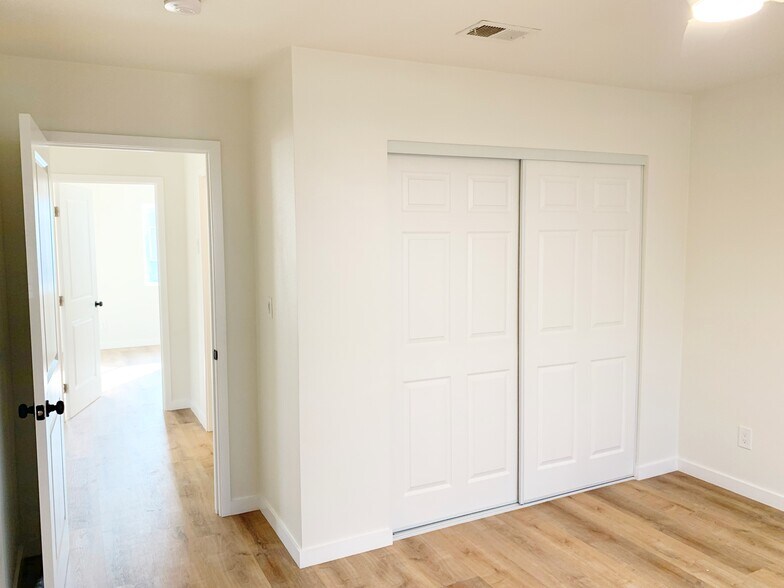 More Photos Of 11835 Gale Ave, Hawthorne Multifamily For Sale