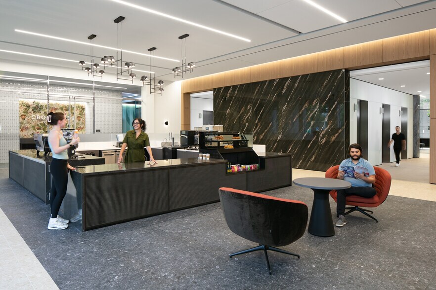 More Photos Of 200 Westlake Park Blvd, Houston Office For Lease