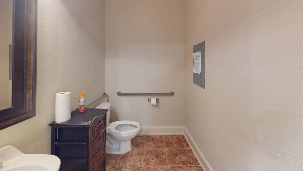 More Photos Of 5509 Louetta Rd, Spring Office For Sale