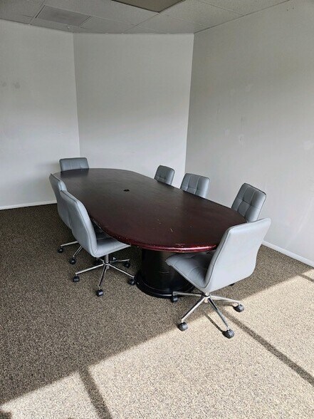 More Photos Of 2427 Jefferson Ave, Ogden Apartments For Lease