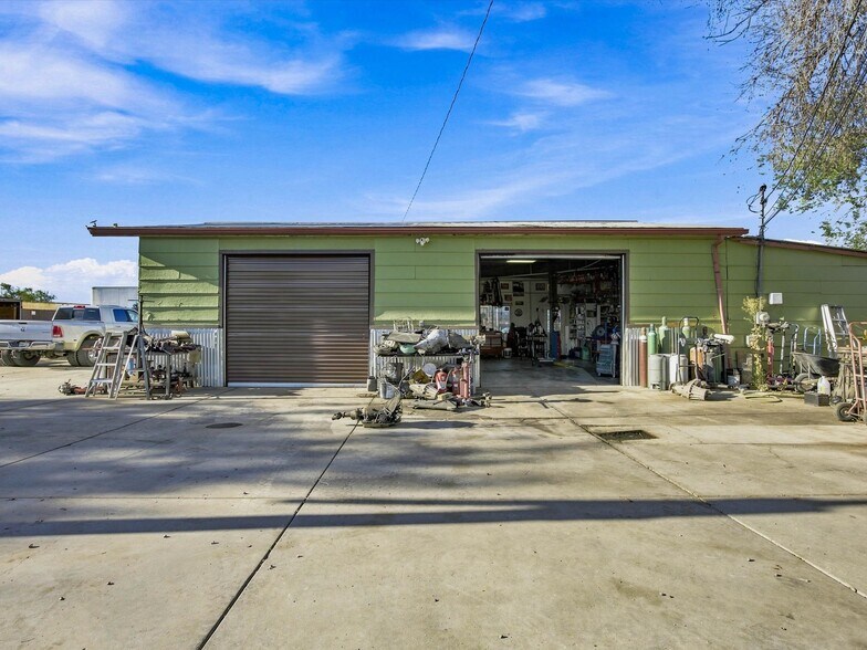 More Photos Of 2802 C 3/4 Rd, Grand Junction Recycling Center For Sale