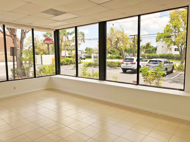 More Photos Of 2745 W Hillsboro Blvd, Deerfield Beach General Retail For Sale