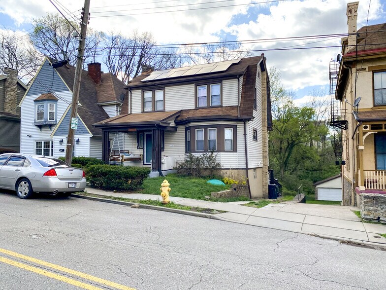 More Photos Of , Cincinnati Multifamily For Sale