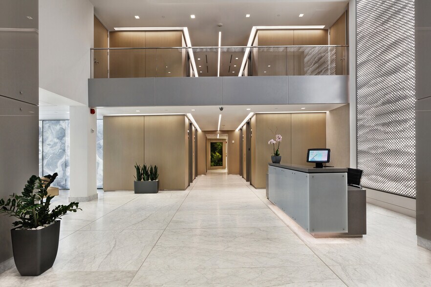 More Photos Of 1101 Vermont Ave NW, Washington Office For Lease