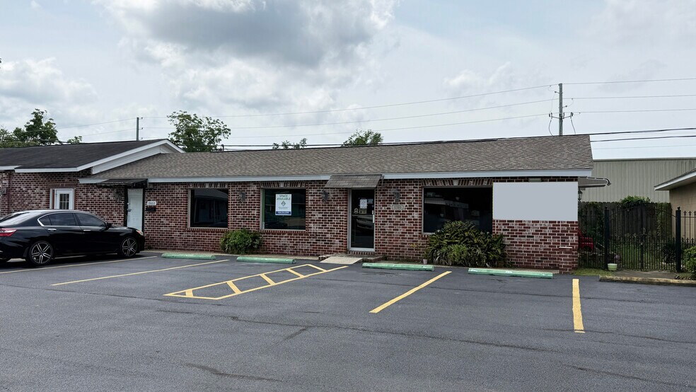 More Photos Of 1310 Bienville Blvd, Ocean Springs Office For Lease