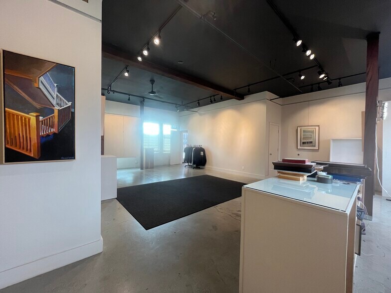 More Photos Of 700-706 Gilman St, Berkeley Storefront Retail Office For Sale