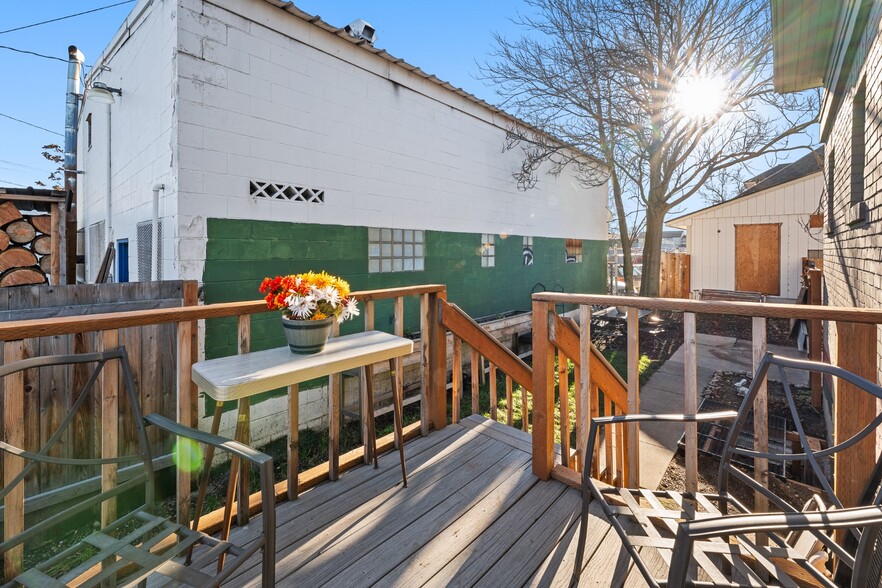 More Photos Of 2012 N Ruby St, Spokane Freestanding For Sale