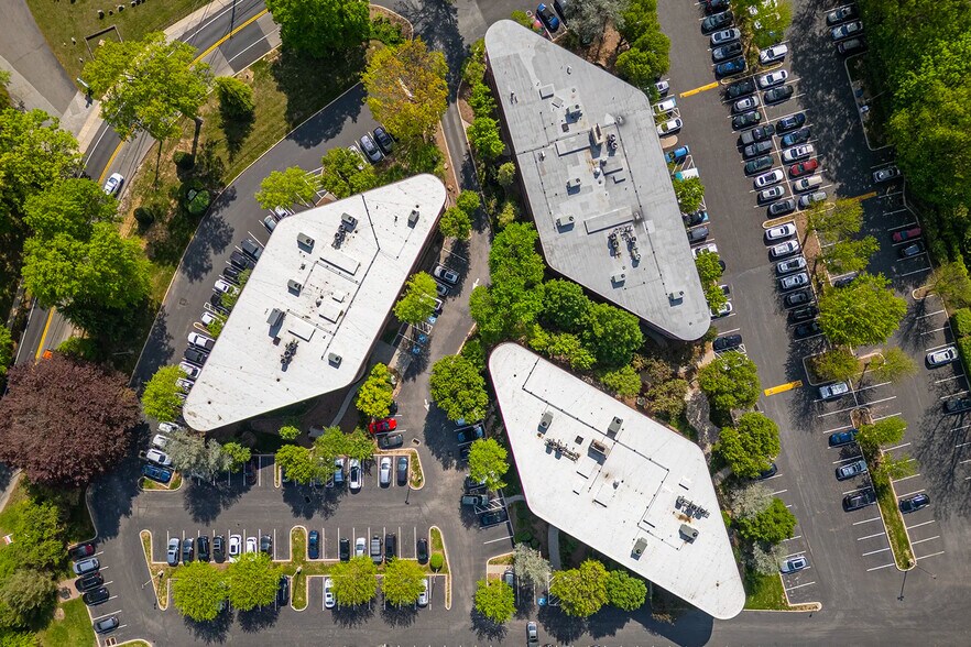 More Photos Of 919 Conestoga Rd, Bryn Mawr Office For Lease