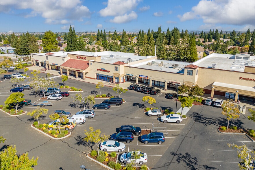 More Photos Of 2341 Sunset Blvd, Rocklin Unknown For Lease