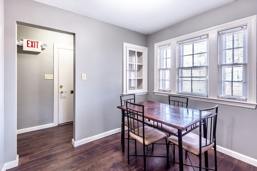 More Photos Of 3386 N State Route 123, Lebanon Office For Sale