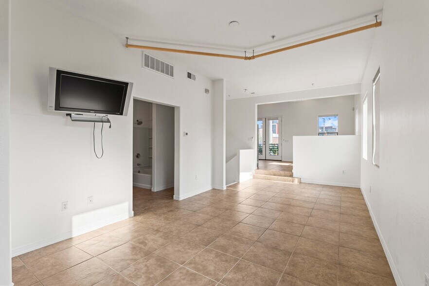 More Photos Of 610 E Roosevelt St, Phoenix Storefront Retail Residential For Sale