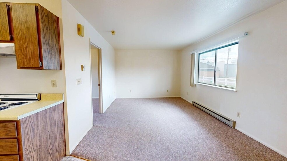 More Photos Of 1439-1447 Flathead St, Billings Apartments For Sale