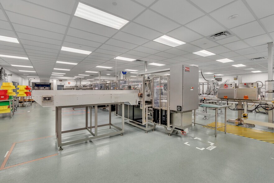 More Photos Of 65 Windham Blvd, Aiken Manufacturing For Sale