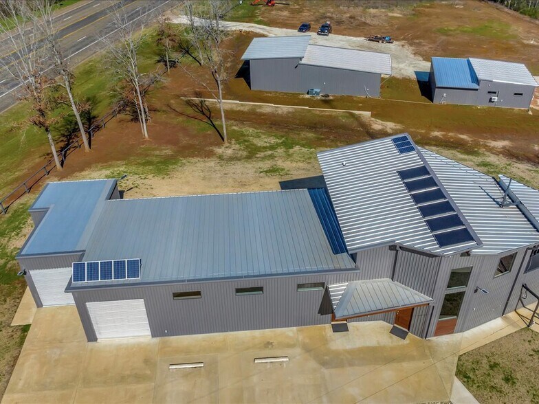 More Photos Of 9778 N US Highway 59, Nacogdoches Research And Development For Sale