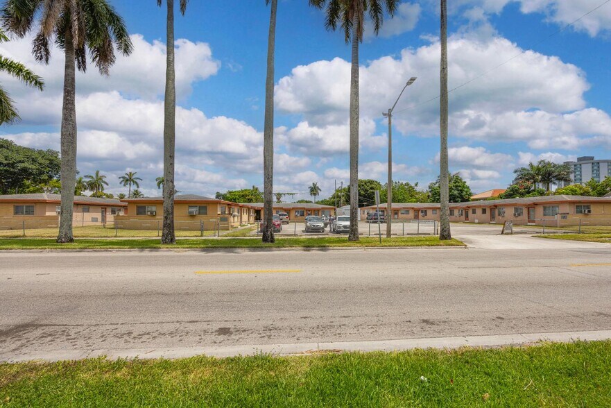 More Photos Of 1915 NW 28th St, Miami Apartments For Sale