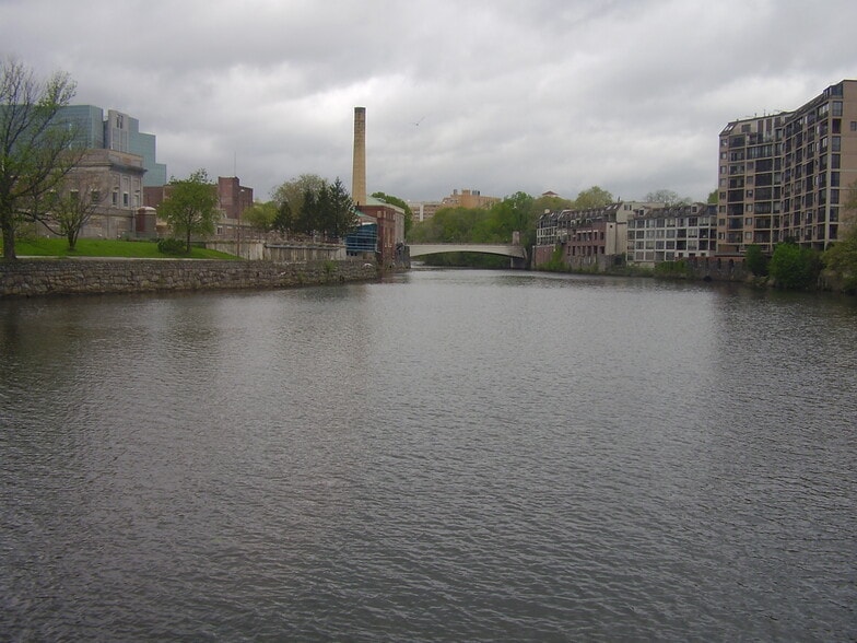 More Photos Of 1601 N Jessup St, Wilmington Manufacturing For Sale