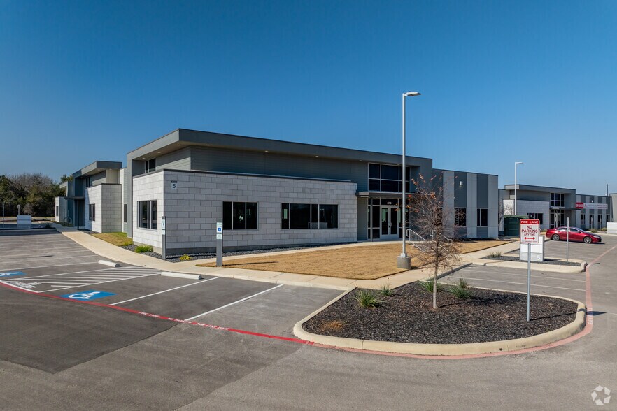 More Photos Of 4318 De Zavala Rd, San Antonio Medical For Sale