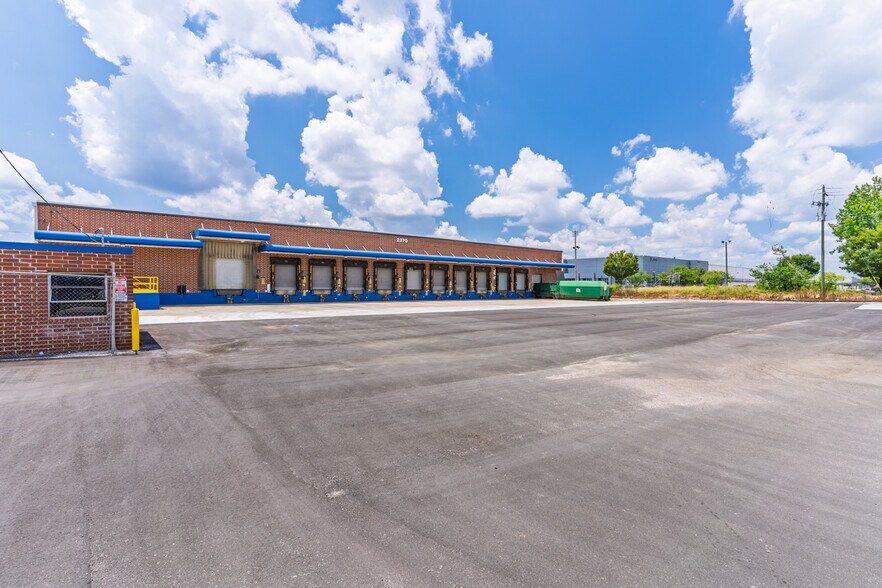 More Photos Of 2370 Sullivan Rd, College Park Manufacturing For Sale