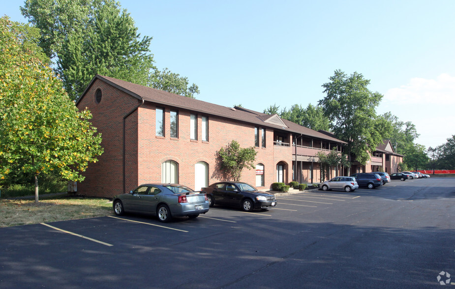 Primary Photo Of 635 Park Meadow Rd, Westerville Office For Lease