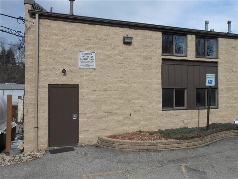 More Photos Of 5081 Old Clairton Rd, Pittsburgh Office For Lease