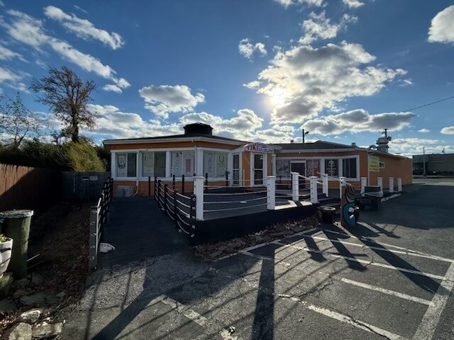 More Photos Of 2207 Pulaski Hwy, Edgewood Restaurant For Lease