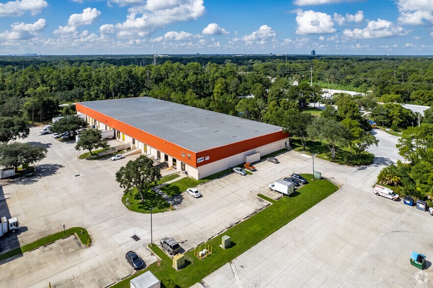 More Photos Of 975 Florida Central Pky, Longwood Unknown For Lease