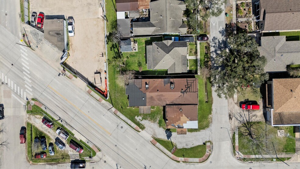 More Photos Of 4110 N Main St, Houston Loft Creative Space For Sale