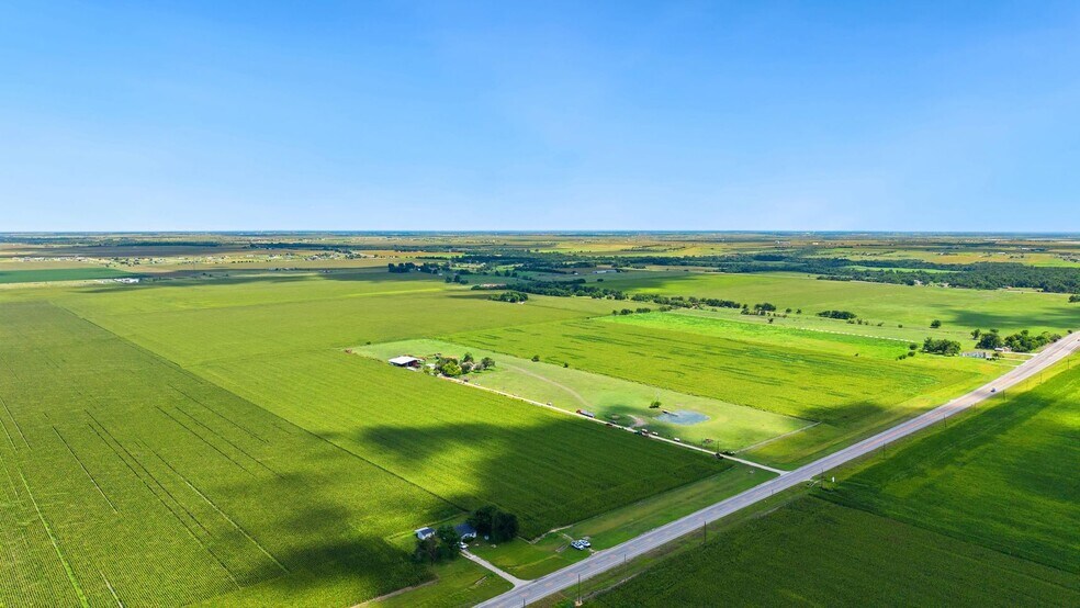 More Photos Of 4669 FM 973, Taylor Land For Sale