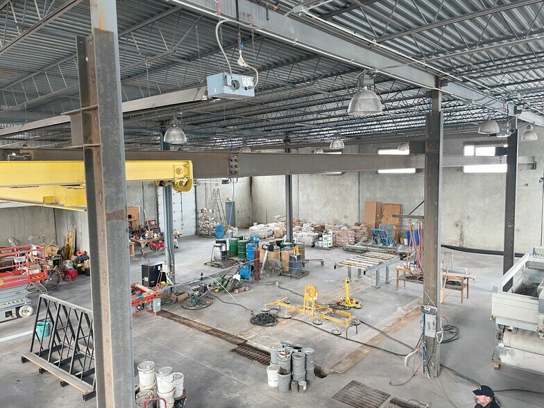 More Photos Of 3801 S 6th St, Lincoln Warehouse For Sale