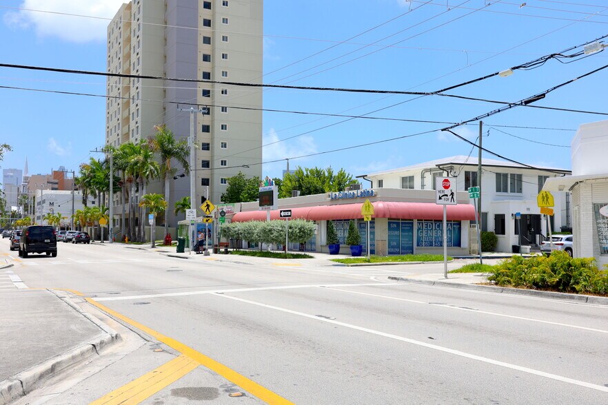 More Photos Of 1058 SW 1st St, Miami Unknown For Lease