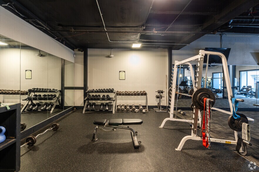 More Photos Of 505 Jefferson Ave, Toledo Multifamily For Sale