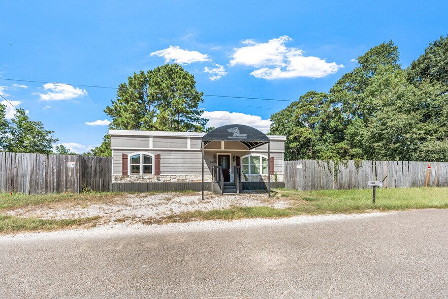 More Photos Of 14000 McAlister Rd, Conroe Office For Sale