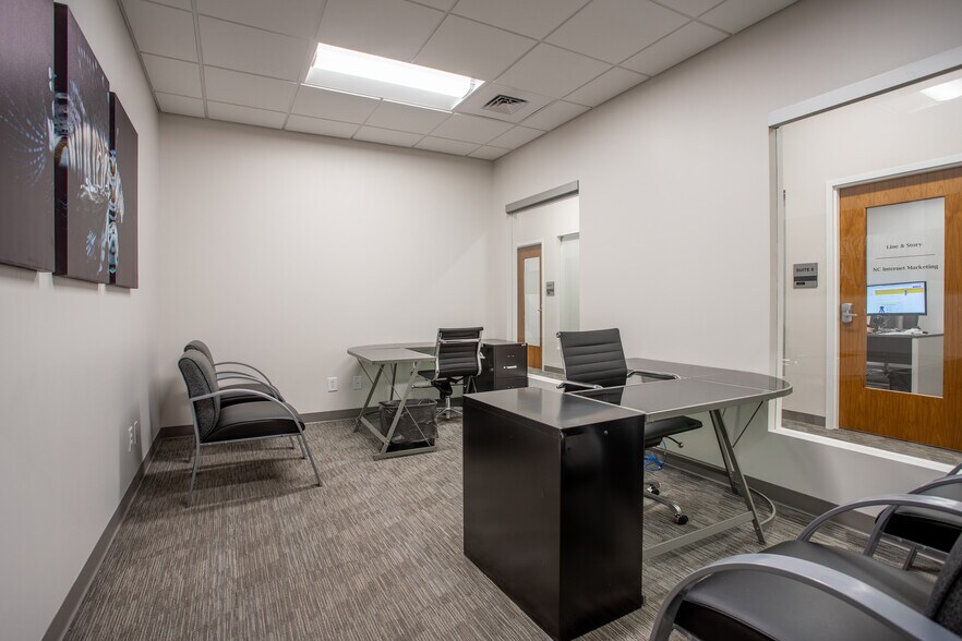 More Photos Of 101 S Elm St, Greensboro Office For Lease