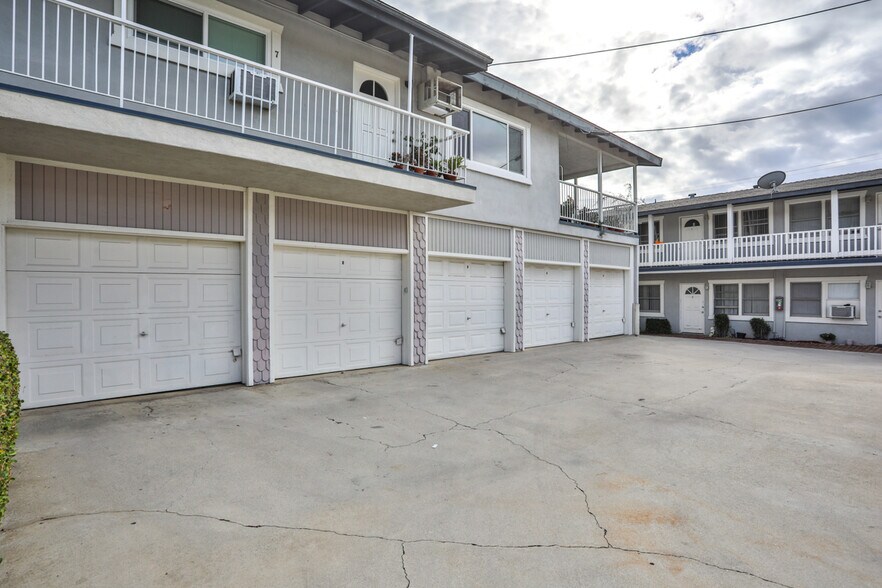 More Photos Of 310 W Mountain View Ave, Glendora Apartments For Sale