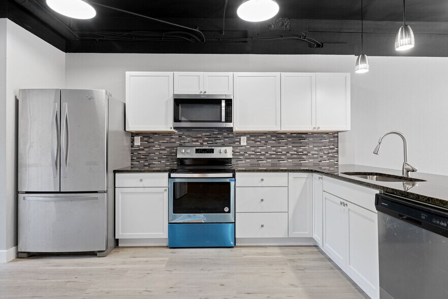 More Photos Of 849 Glades Rd, Gatlinburg Specialty For Sale