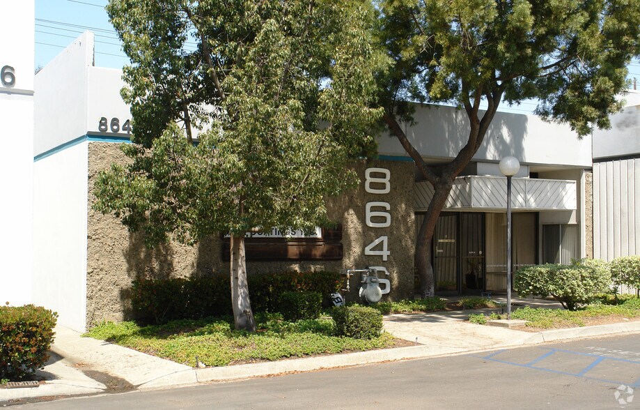More Photos Of 8646 Commerce Ave, San Diego Manufacturing For Sale