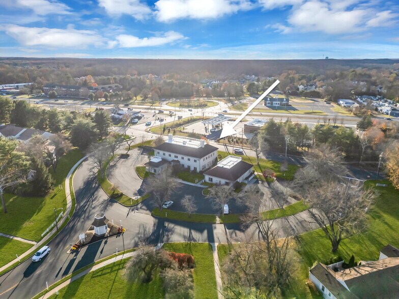 More Photos Of 1 Dag Hammarskjold Blvd, Howell Office For Sale