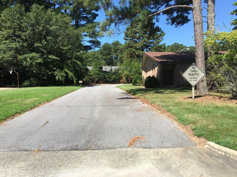 More Photos Of 1701 Windsor Rd, Kinston Religious Facility For Sale