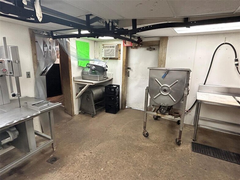 More Photos Of 13087 Main st, Titusville Storefront Retail Residential For Sale